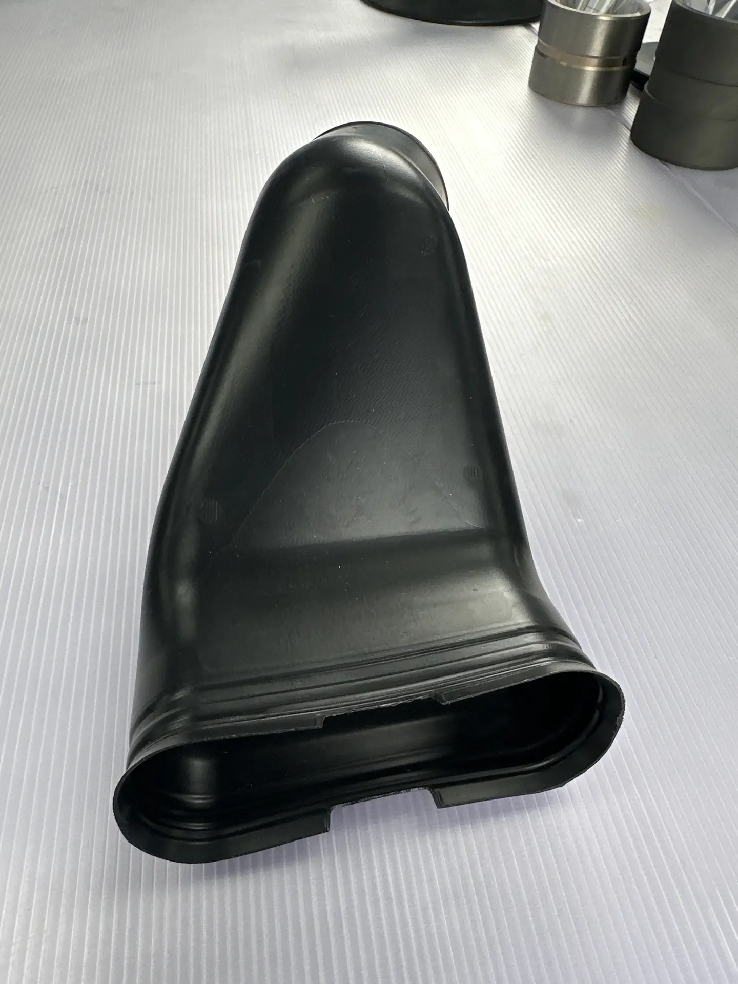 DUCT