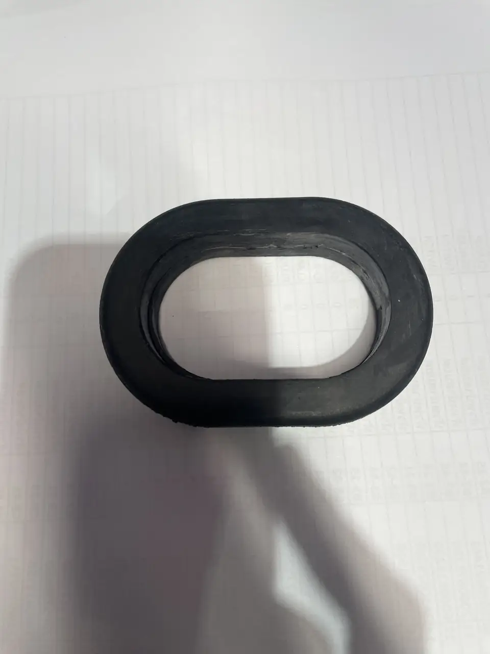 GROMMET