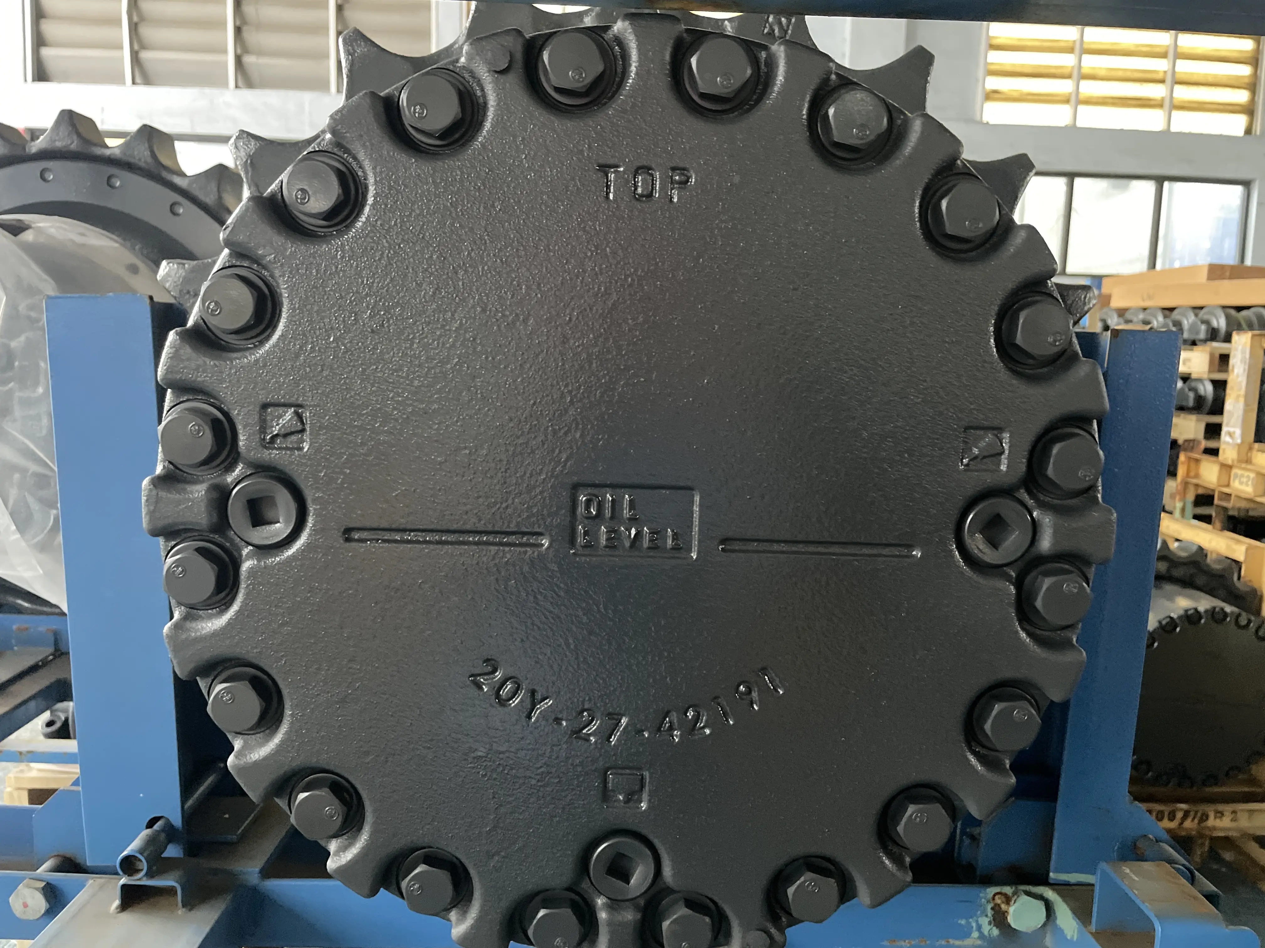 FINAL DRIVE A.,RH