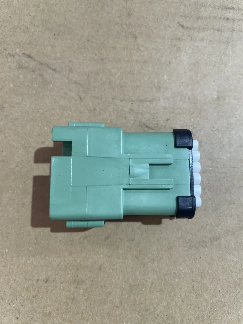 CONNECTOR