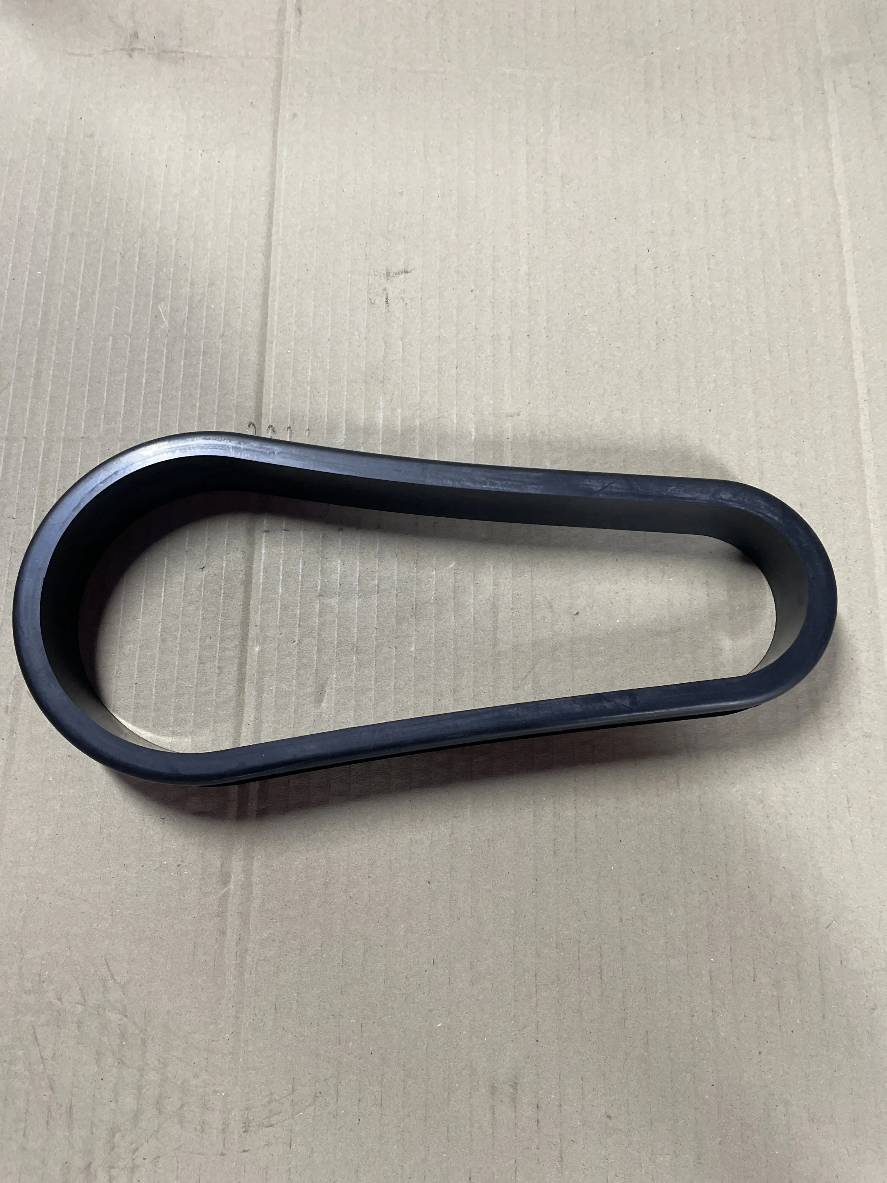 GROMMET