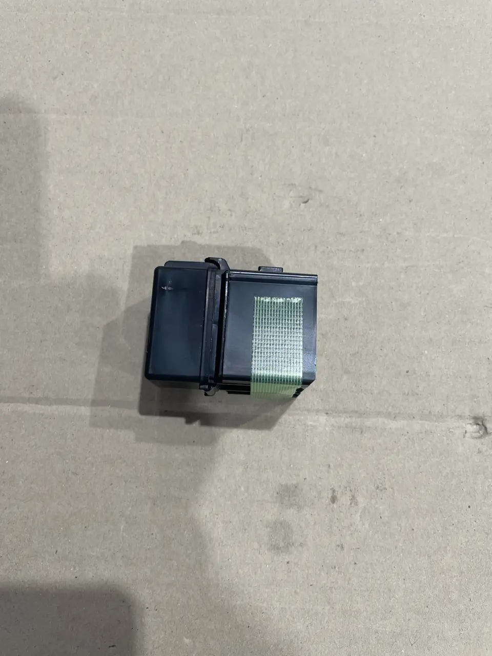 HOLDER