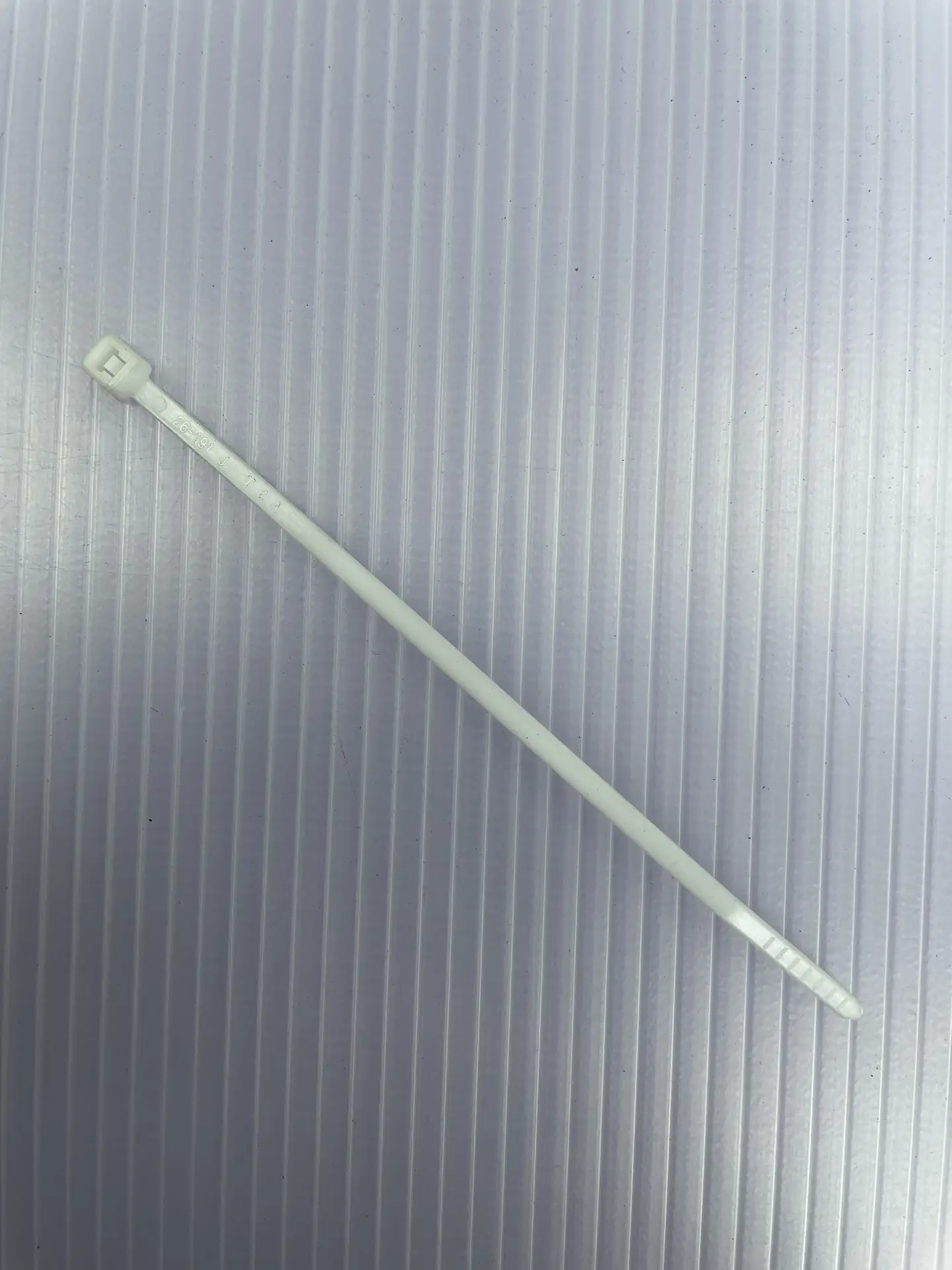 BAND (WHITE)